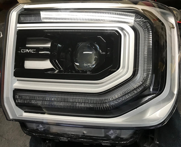 2016-2018 GMC Sierra Denali 1500 Headlights.